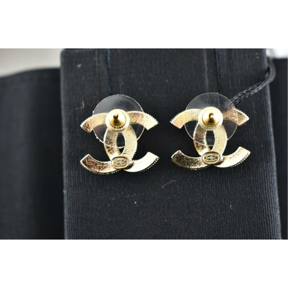Chanel 21A Gold Pearl White Strass Crystal CC Logo Drop Statement Stud Earrings - Picture 8 of 11